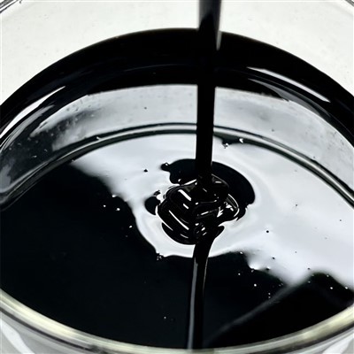 Liquide dispersé noir